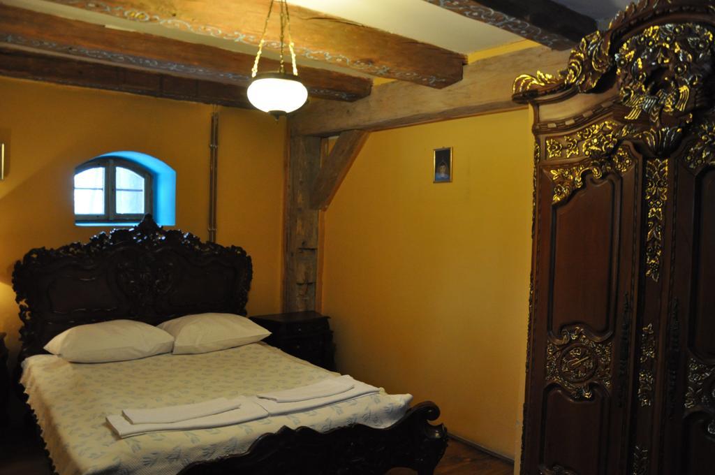 Ostoya Inn & Granary Jasionka Room photo