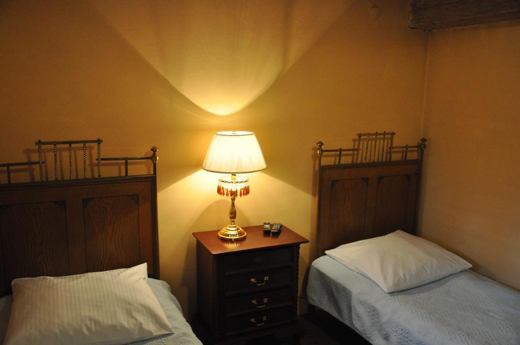 Ostoya Inn & Granary Jasionka Room photo